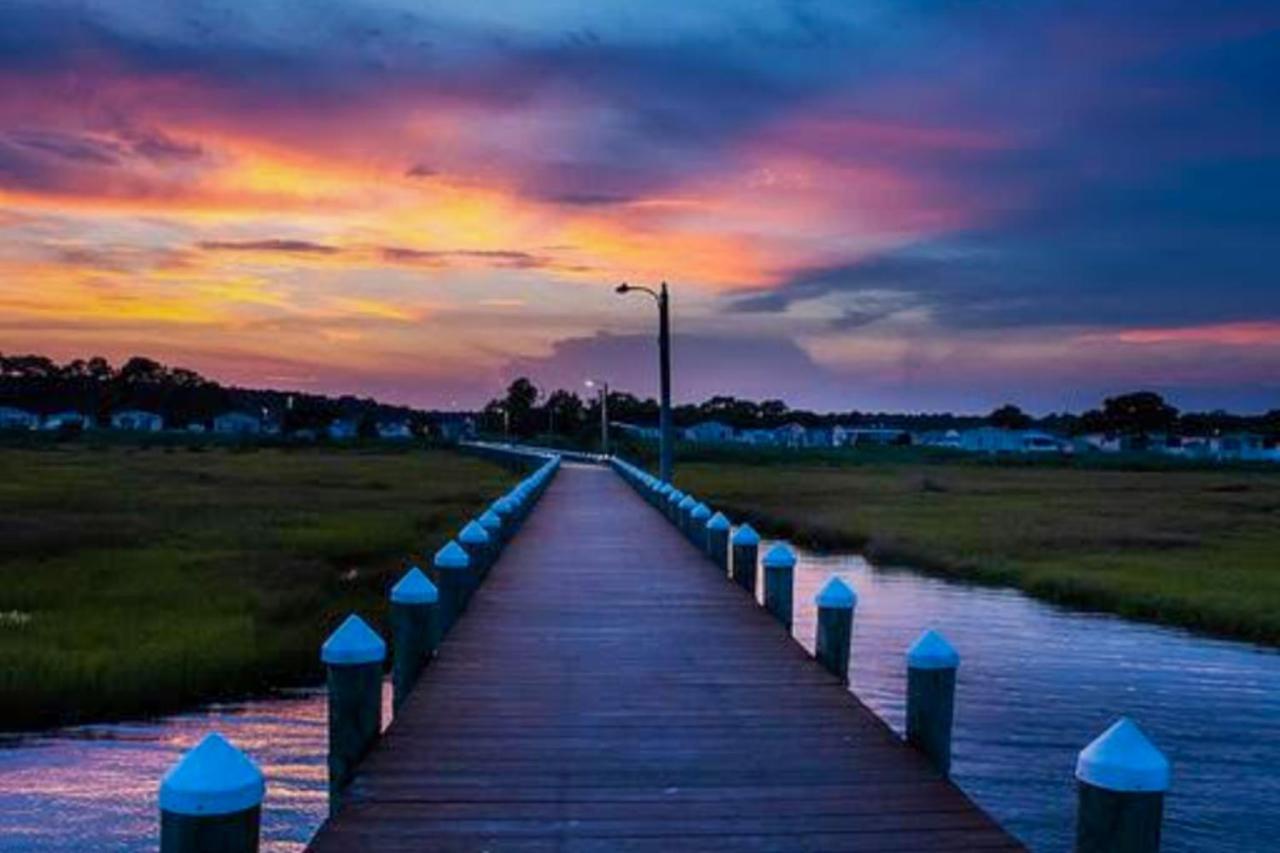 Assateague Point - Bay Breeze Villa Berlin Bagian luar foto